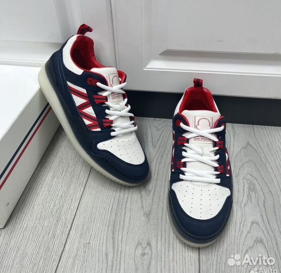 Кроссовки Moncler