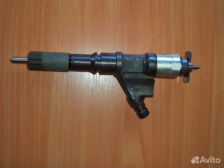 Форсунка для Howo Sinotruk 0950008011 / 1246080051