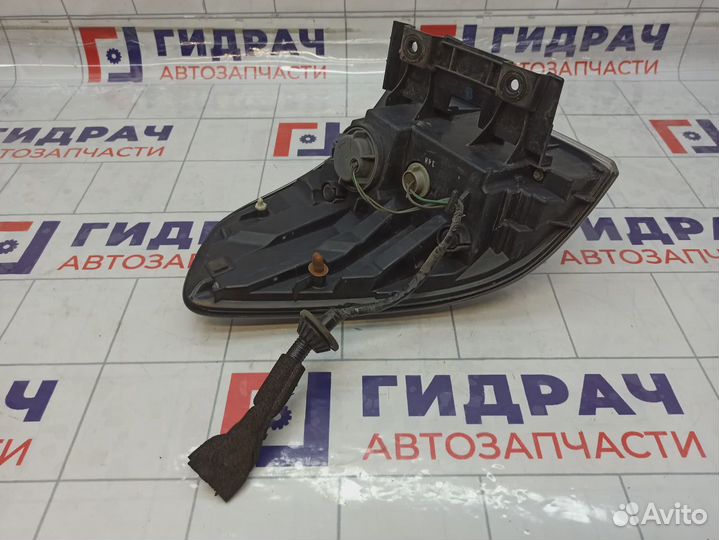 Фонарь задний наружный правый Nissan Patrol (Y62) 26550-1LB0A