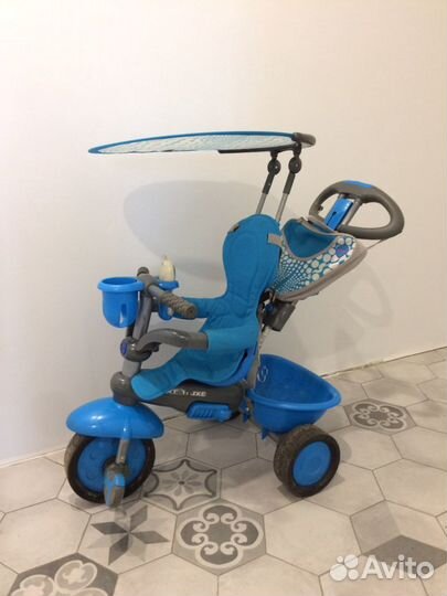 Трехколесный велосипед