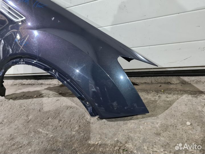 Крыло переднее правое Ford Kuga 1