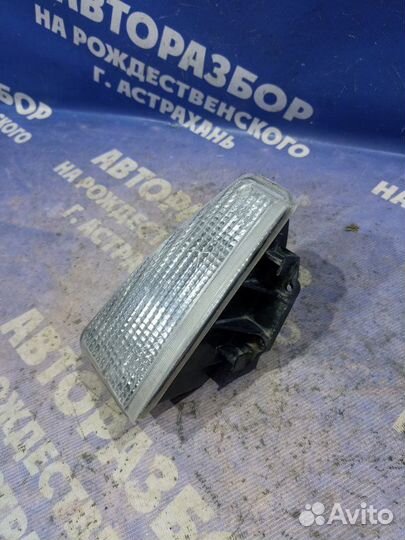 Правый поворотник Ваз Лада 2109 хэтчбек 2111 2004