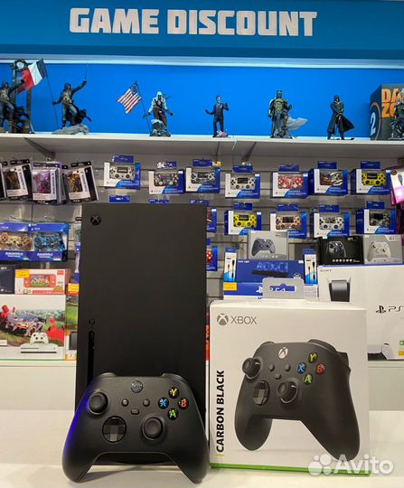 Xbox Series X + Дополнительный геймпад Xbox Series