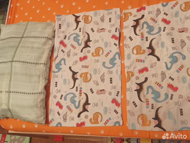 Подушка детская и наволочки