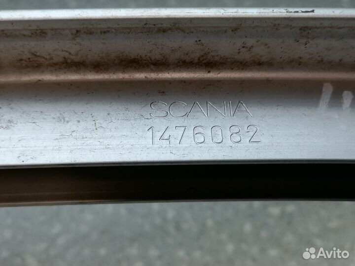 Накладка ступеньки кабины scania G410