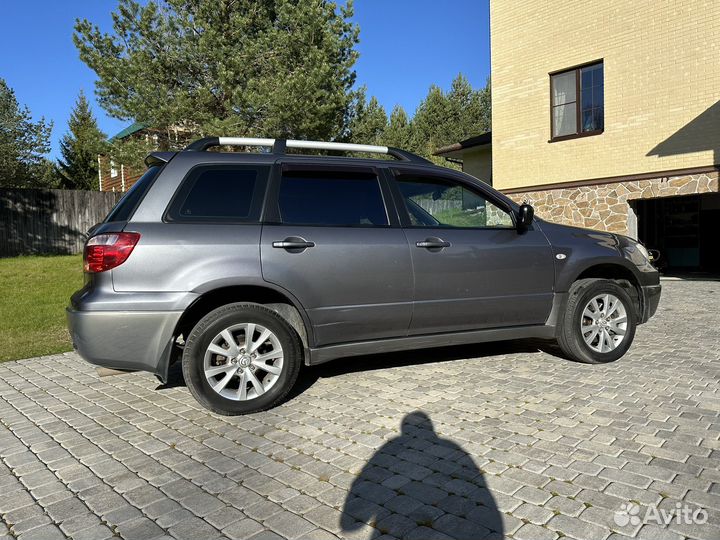 Mitsubishi Outlander 2.0 МТ, 2007, 231 000 км