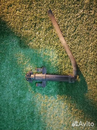 Форсунка омывателя фар левая Volvo S60 RS