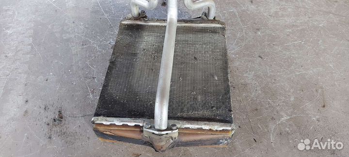 Радиатор печки Mercedes w126