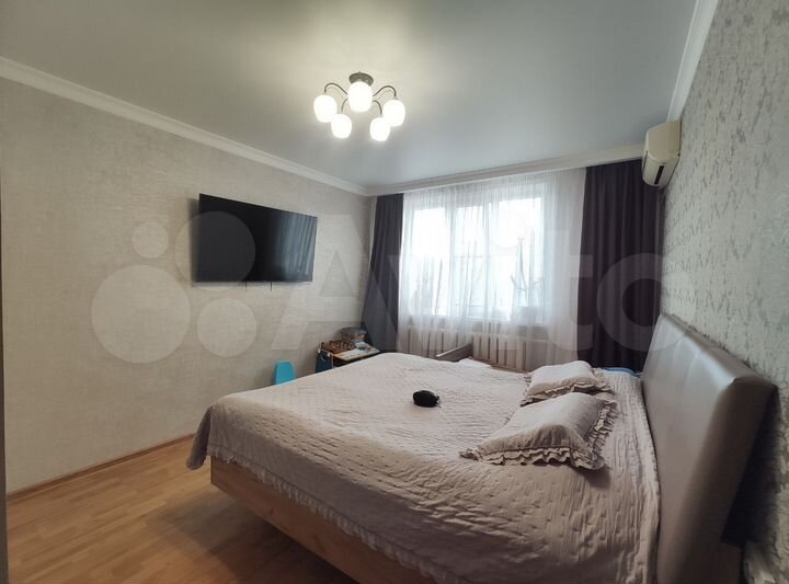 2-к. квартира, 58 м², 5/9 эт.
