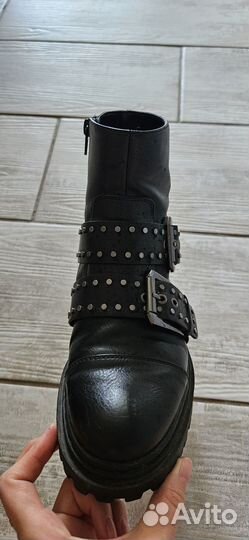 Ботинки осенние женские