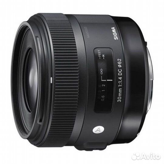 Sigma 30mm f/1,4 DC HSM A для Canon