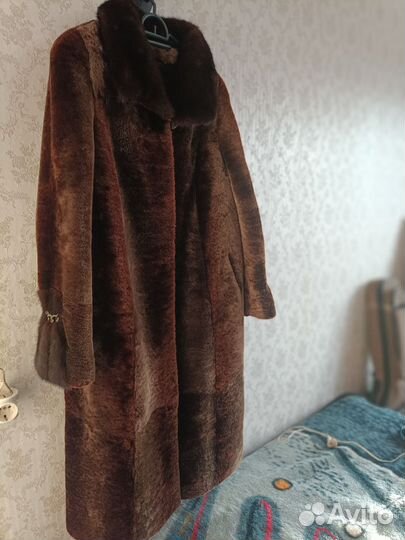 Шуба мутоновая с норкой 48 р