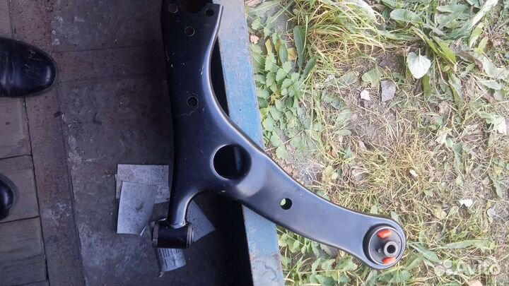 Рычаг передний правый chery tiggo 5 t212909020