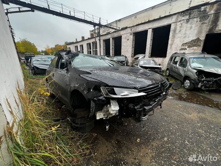 В разборе Volkswagen Jetta 6 2013 1.4 caxa МКПП