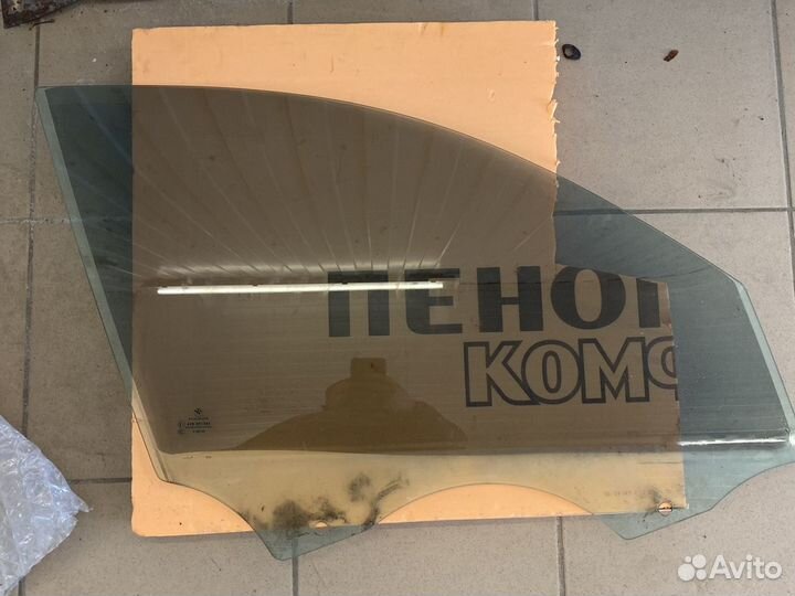 Стекло двери, правая сторона BMW 3, E90, 2011г