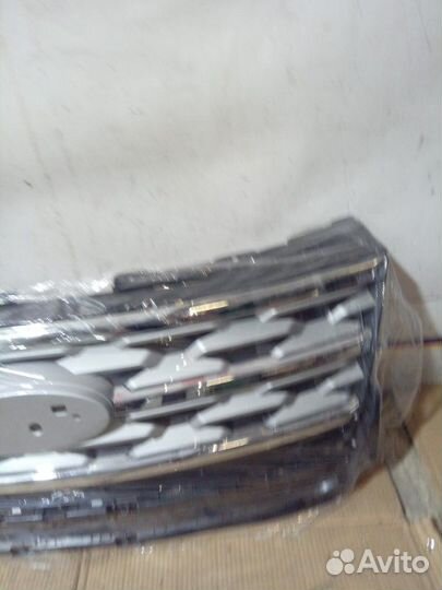 Решетка радиатора в сборе Ford Explorer 5 2019