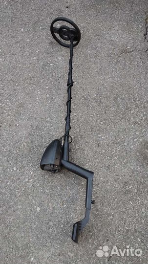 Металлоискатель бу в хорошем состоянии
