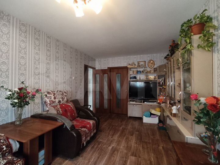 2-к. квартира, 44 м², 1/5 эт.