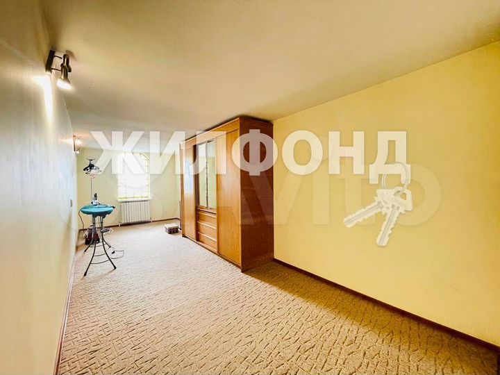 Дом 238 м² на участке 10 сот.