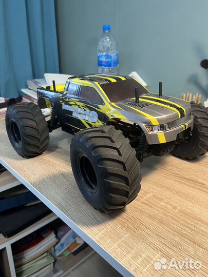 Машина на радиоуправлении для улицы