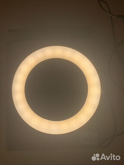 Кольцевая лампа 16см