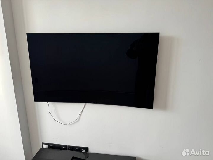 Qled Телевизор SMART tv 55 дюймов Samsung Изогнуты