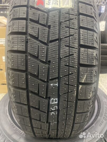 Yokohama Ice Guard IG60 205/50 R17