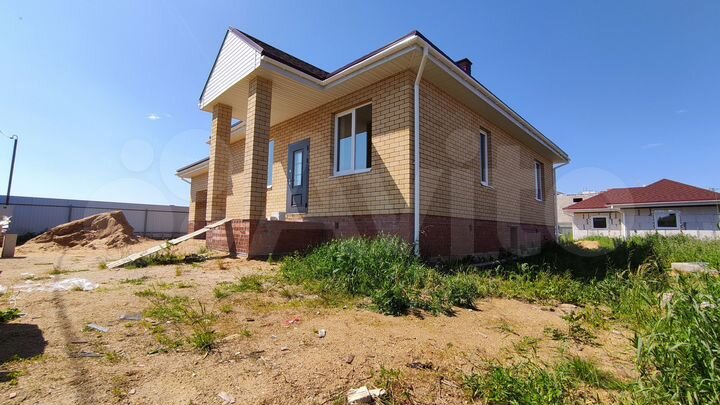 Коттедж 138 м² на участке 8 сот.