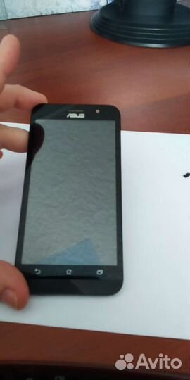 Телефон asus