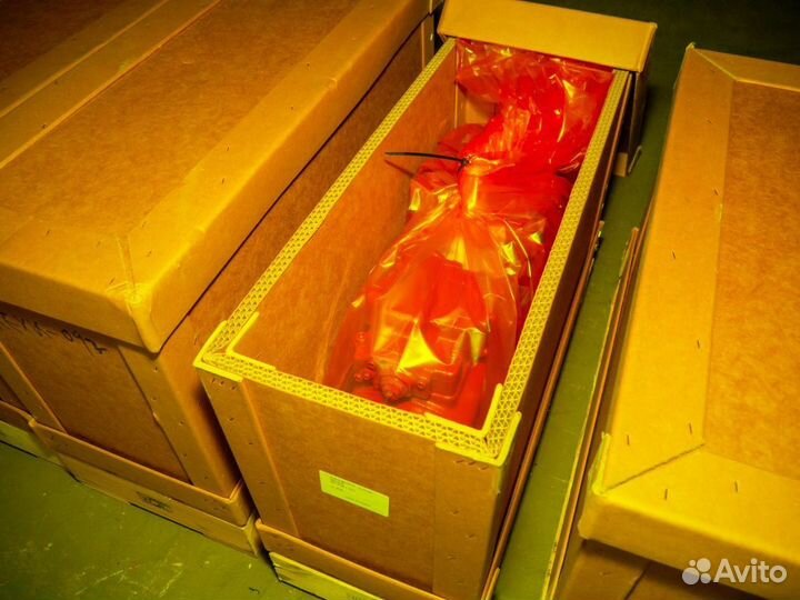 Водяные помпы Hitachi/zx225