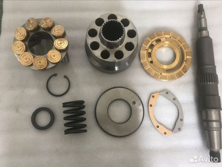 Блок поршней гидромотора поворота Хитачи zx330lc-3