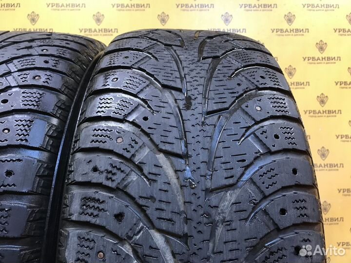 Hankook Winter I'Pike 235/55 R17 99T