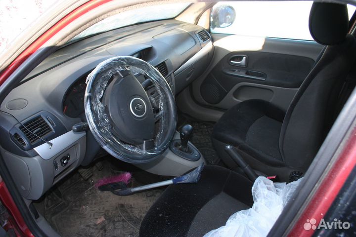 Разбор renault symbol 2 по запчастям