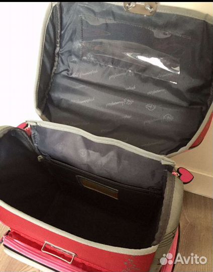 Рюкзак школьный hummigbird