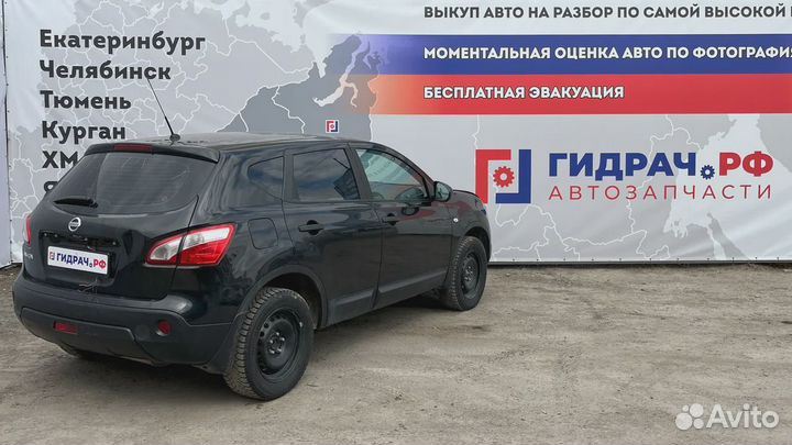 Переключатель регулировки зеркала Nissan Qashqai