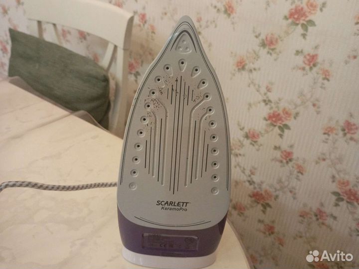 Утюг scarlett