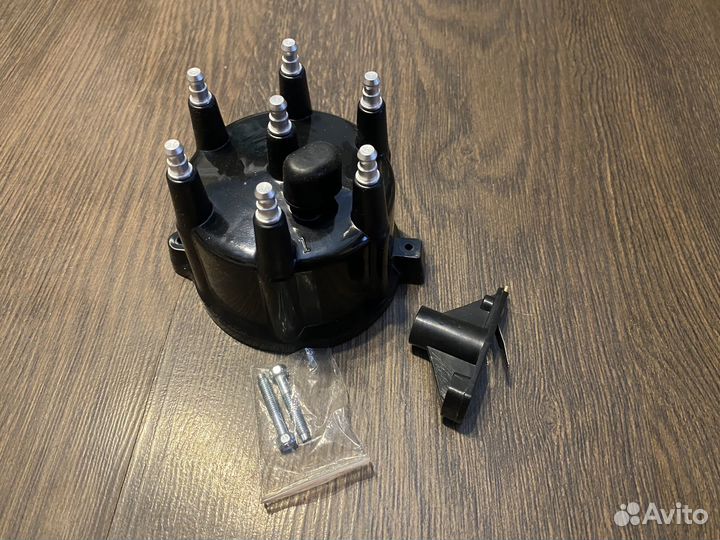 Крышка распределителя зажигания Dodge V6 3.9