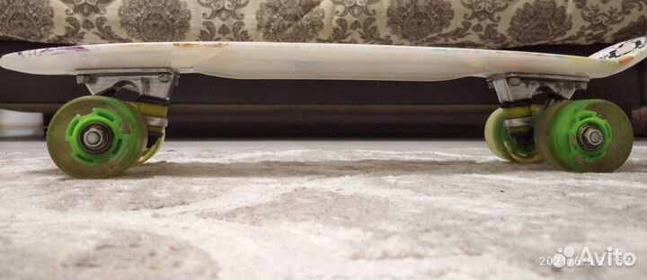 Скейтборд, пениборд в отличном состоянии