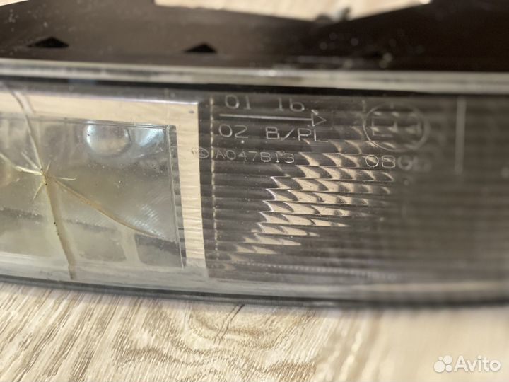 Фара оригинал противотуманная Cadillac Escalade 3