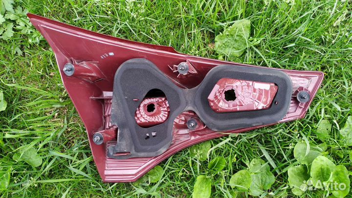 Заданий фонарь Toyota