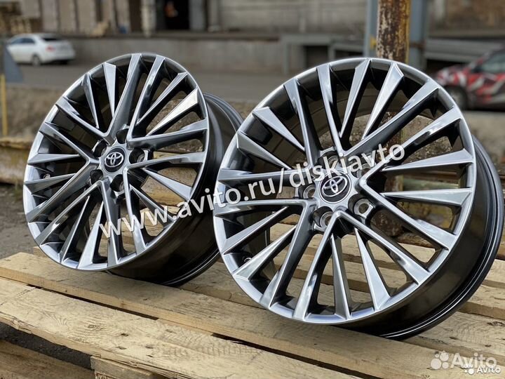 Диски на Lexus R18 5-114.3 для Toyota Camry 55