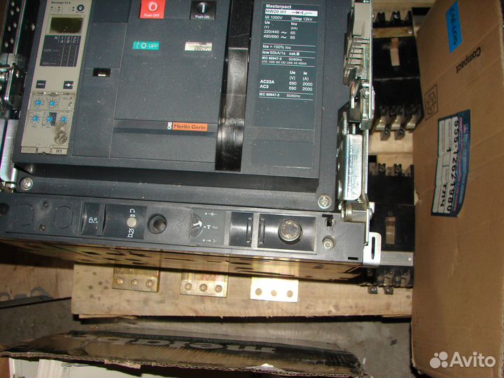 Автоматический выключатель SE Masterpack NW20 H1