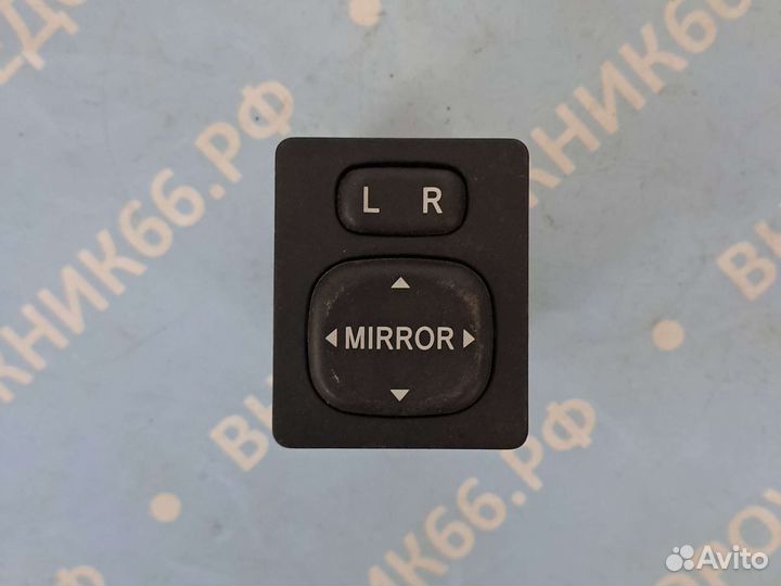 Пульт управления зеркал Toyota Rav4 2005 год