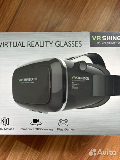 Очки виртуальной реальности для телефона