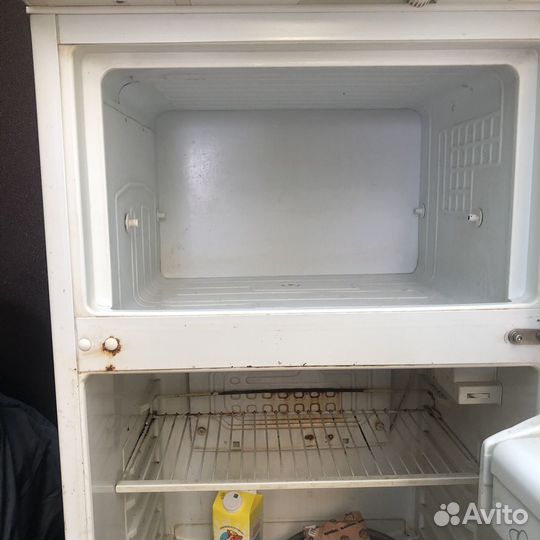 Холодильник атлант бу