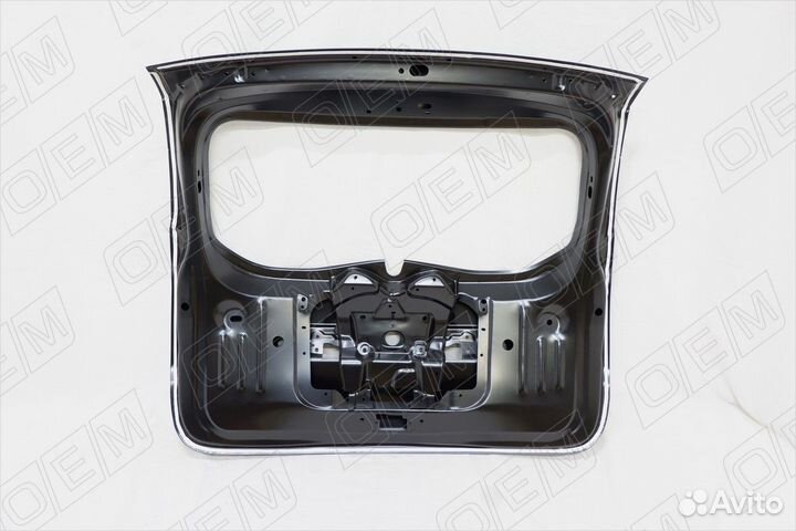 Крышка багажника для Renault Duster 2010-2015 485877