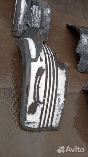 Подкрылок переднего колеса Scania (передний L, зад