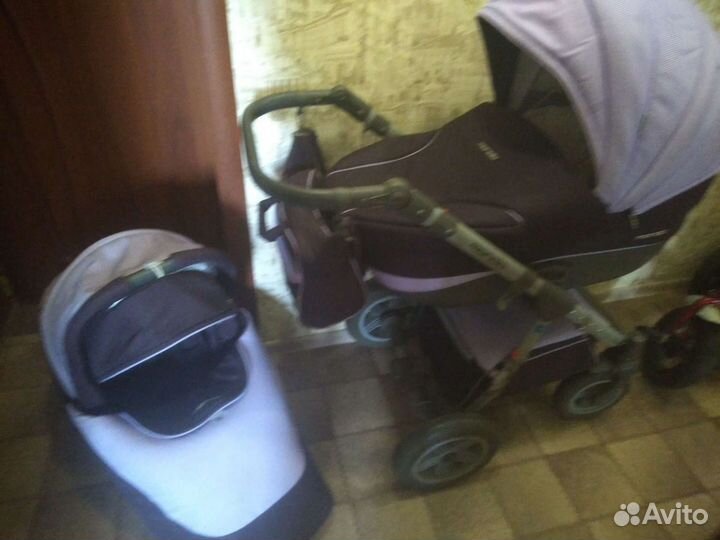 Коляска 2 в 1 Expander Mondo