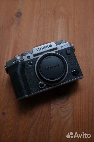 Fujifilm X-T5 (новый, в наличии)