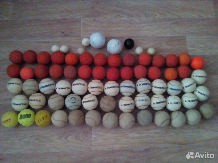 Мячики ссср+шайбы+перчатки боксерские